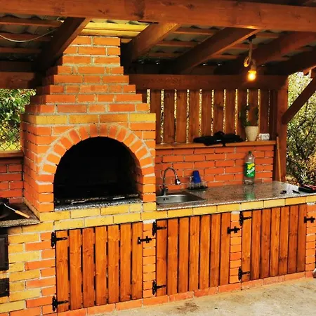 Holiday home Tudor *